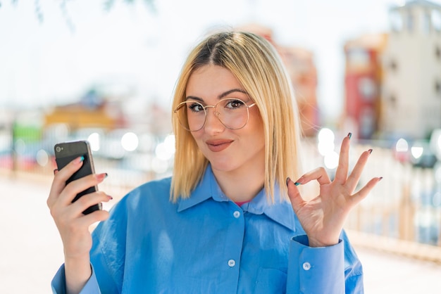 Czy aplikacja Fitatu jest darmowa?