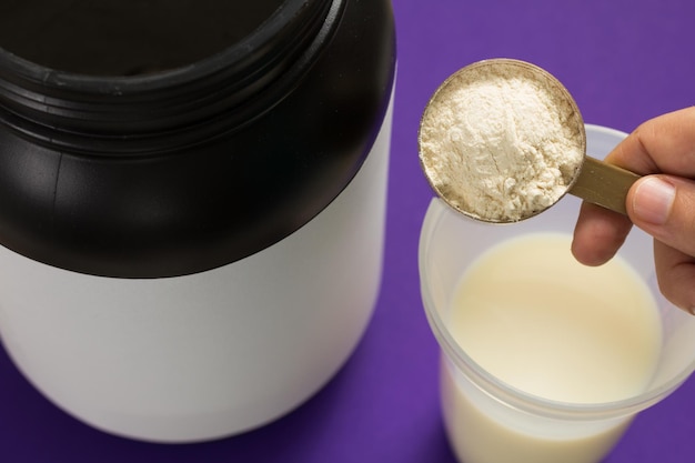 trec gold core line whey 100 2000g vanilia