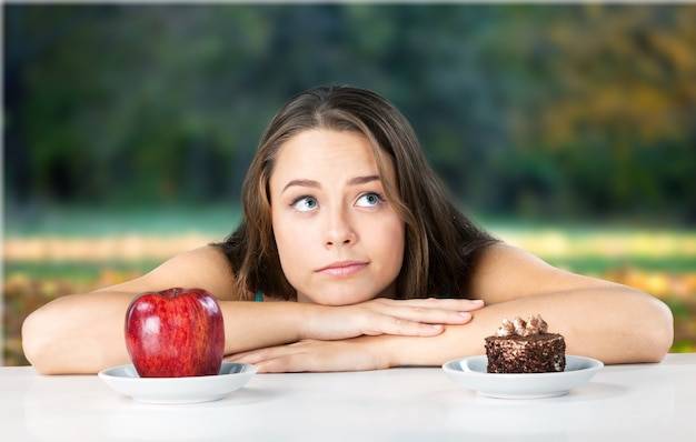 Co jeść na diecie bezwęglowodanowej aby nie rezygnować ze smaku?