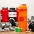 Jakie odżywki na masę mięśniową warto wybrać?