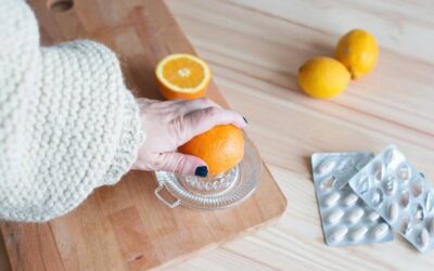 Kwas askorbinowy jak dawkować w codziennej diecie?