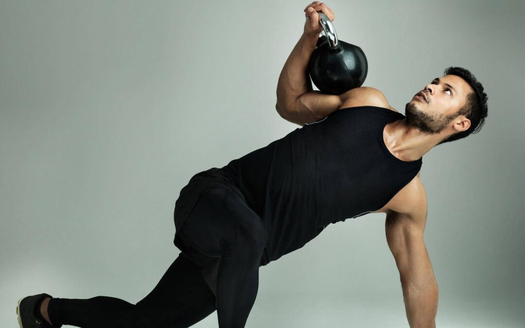 Kettlebell swing ile powtórzeń warto wykonywać podczas treningu?